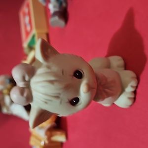 Enesco Precious Moments Vintage 1990 Not a Creature Was Stirring Figurine